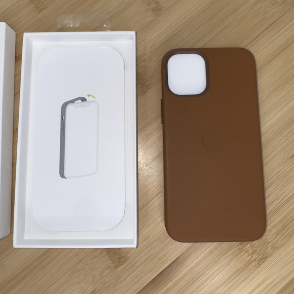 Apple iPhone 12 mini Leather Case MagSafe Saddle Brown Genuine OEM MHKX3ZM/A - Picture 7 of 11